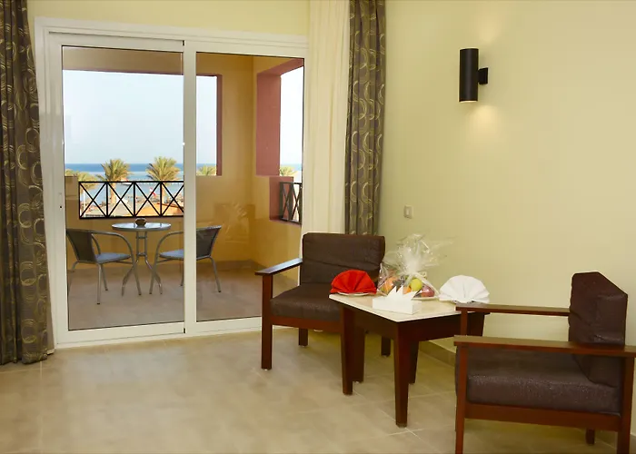 Casa Mare Resort - Ex, Royal Tulip Beach Resort